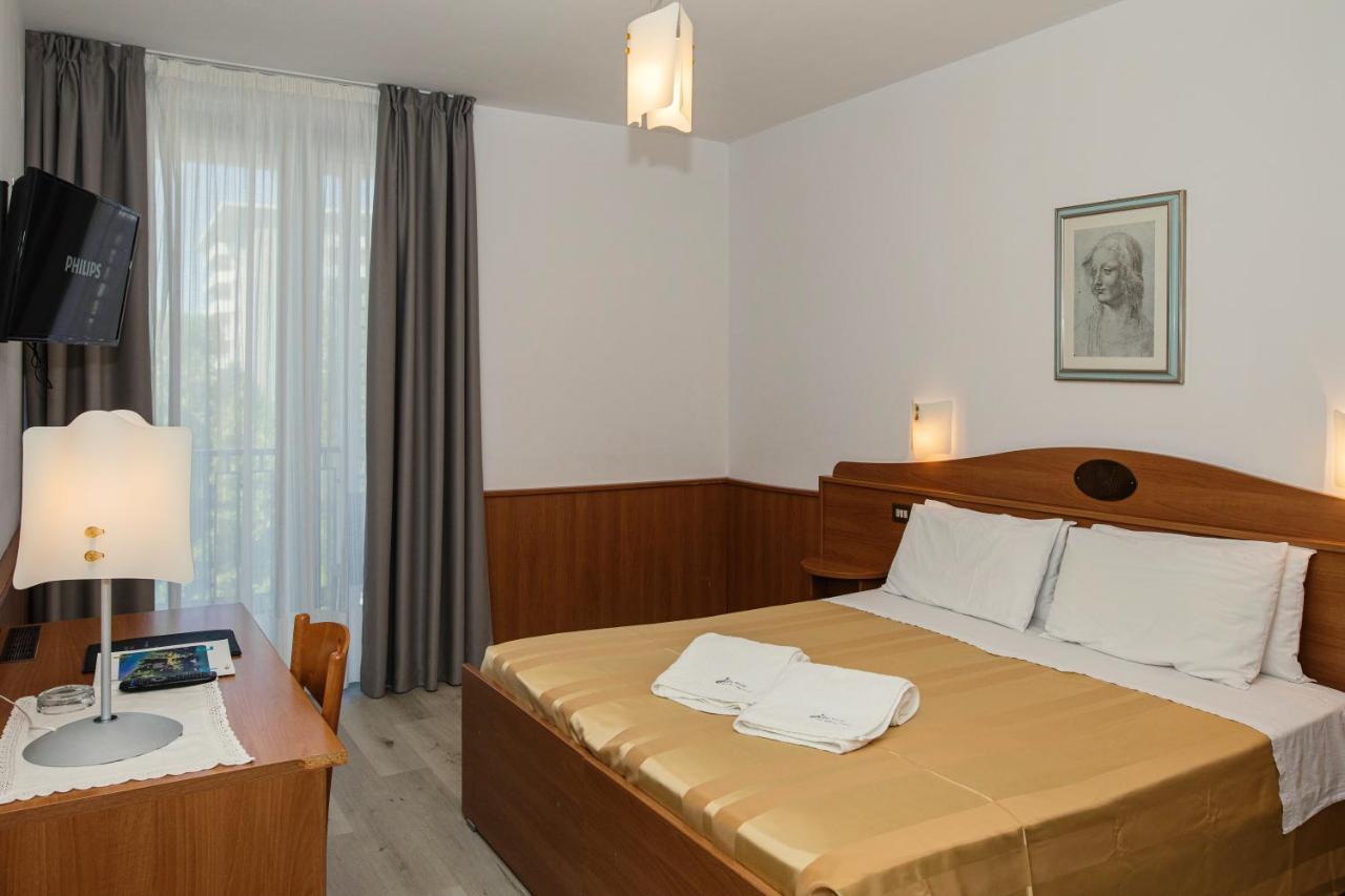 Hotel Leonardo Da Vinci Wellness Spa Bibione Luaran gambar