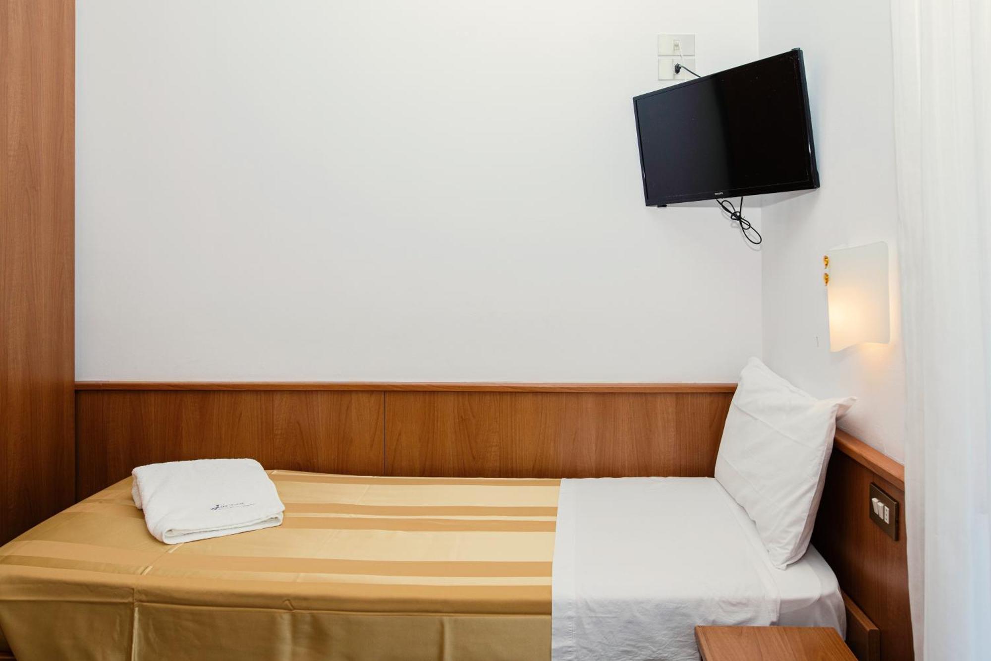 Hotel Leonardo Da Vinci Wellness Spa Bibione Luaran gambar